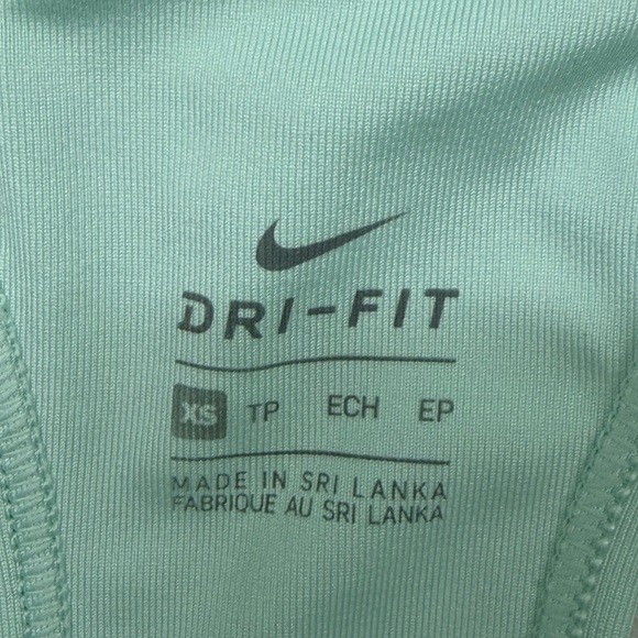 Nike Women's DRI-FIT Sports Bra - Picture 3 of 4